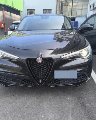 ALFA ROMEO STELVIO 2.2 TD 160 CV AT 8 RWD SUPER BU