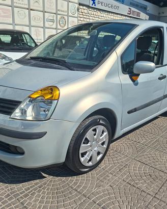 Renault Modus 1.2 16V poki km passaggio compreso