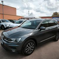Volkswagen Tiguan 2.0 TDI SCR DSG Business BlueMot