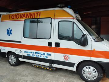 Ambulanza di soccorso