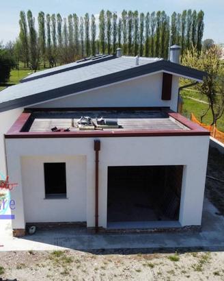 Villa di 145 m² con 5 locali e box auto a Castello