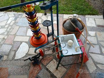 tappatrice tappi corona