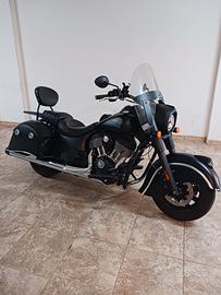 moto Indian Chief dark horse 