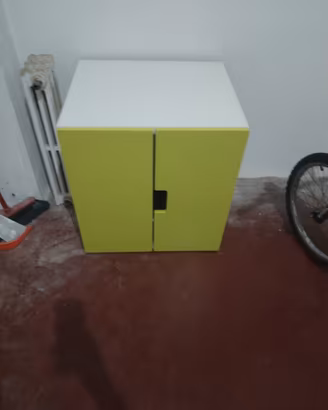 Mobile Ikea verde stuva
