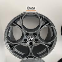 Cerchi per Alfa Romeo Giulia Stelvio Giulietta R18