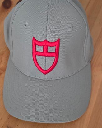 Tudor cappello
