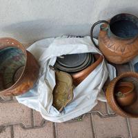 Lotto di 6,7 kg di vecchi oggetti in rame 