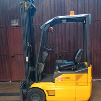 Muletti elettrici e diesel triplex varie portate