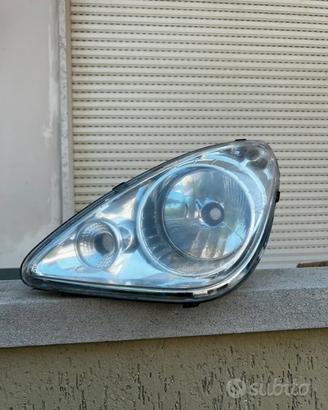 Faro Anteriore lato Guida Aixam