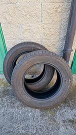 2 pneumatici 215 65 R16 estive gomme ruote