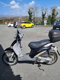 Scooter piaggio liberty 150