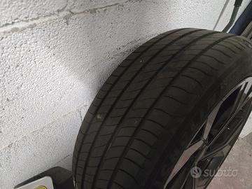 cerchi e gomme auto