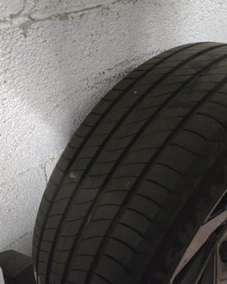 cerchi e gomme auto