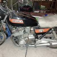 Suzuki 1100/