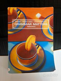 Libro inglese “Grammar matters”