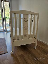 Lettino Italbaby Bianco con Materasso in Bamboo 