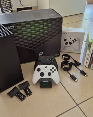 Console Xbox Series X + accessori