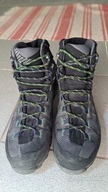 La Sportiva pedule alte da trekking