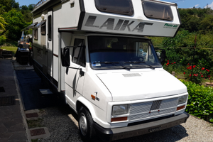 Camper 6 posti + 6 posti viaggio