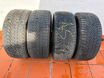 Pneumatici 225/45R17 invernali