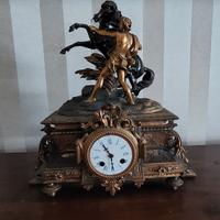 orologio antico in bronzo