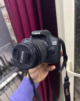 CANON 2000D NUOVISSIMA USATA 3 VOLTE