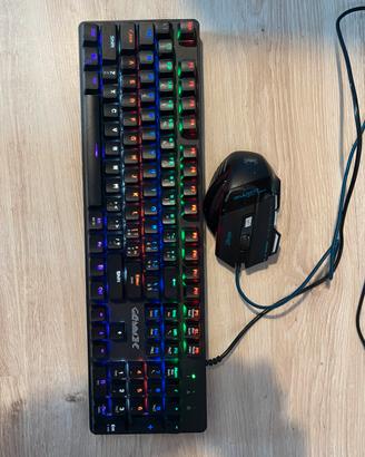 tastiera e mouse da GAMING