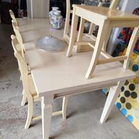 Tavolo in legno shabby colore panna