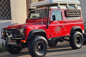 land rover defender 