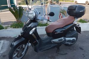 scarabeo 500 e light 