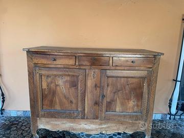 Credenza