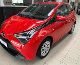 Toyota Aygo Connect 1.0 VVT-i 72 CV 5 porte x...