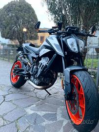 KTM 790 Duke