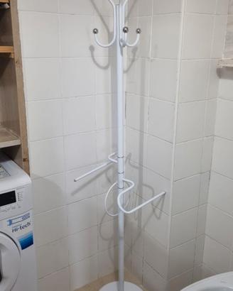 Porta asciugamani e accappatoi da terra a colonna