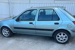 Ford fiesta zetec 2002