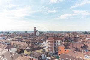 3 LOCALI A NOLE