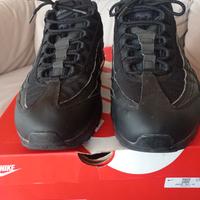 Nike Air 95 essential 