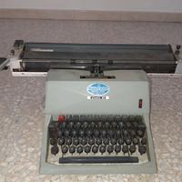 Macchina da scrivere
