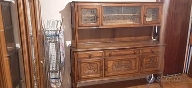 Mobile vintage con vetrinetta