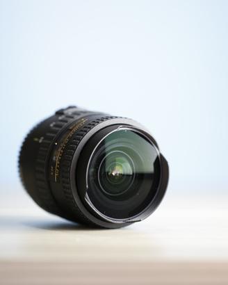 Tokina 10-17mm 3.5-4.5 Fisheye - Attacco Canon