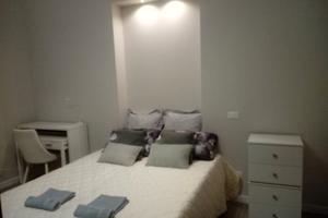 Zona Libertà, bagno privato. Utenze incluse