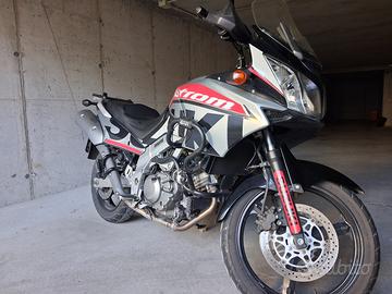 Suzuki V Strom DL 650 - 2003