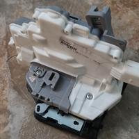 serratura anteriore dx audi A4 b8 avant 
