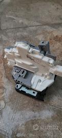 serratura anteriore dx audi A4 b8 avant 