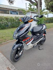 YAMAHA AEROX