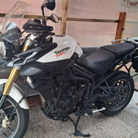 Triumph tiger 25000 km