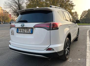 TOYOTA RAV4 2017 imp GPL 35 540km