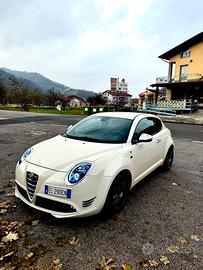 Alfa mito quadrifoglio