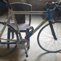 bicicletta da corsa Colnago 