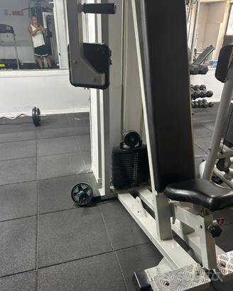 Pectoral machine linea panatta